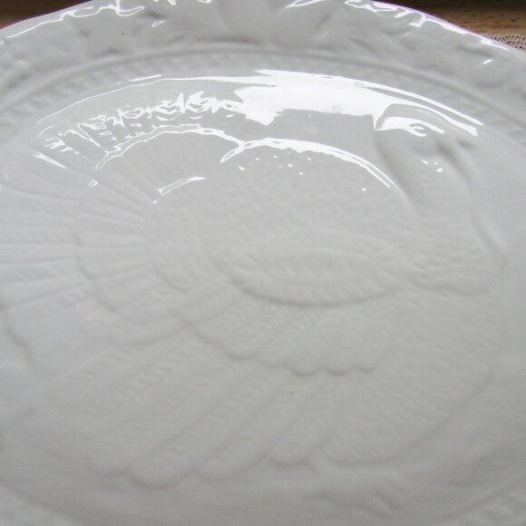 Extra Large Turkey Platter White Embossed Porcelain 18" x 14" - Picture 6 of 9